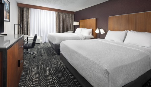 Room, 2 Queen Beds