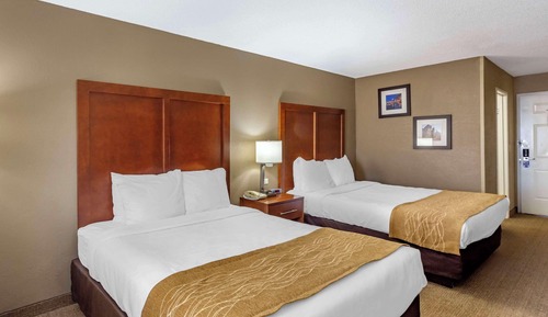 Standard Room, 2 Queen Beds, Non Smoking