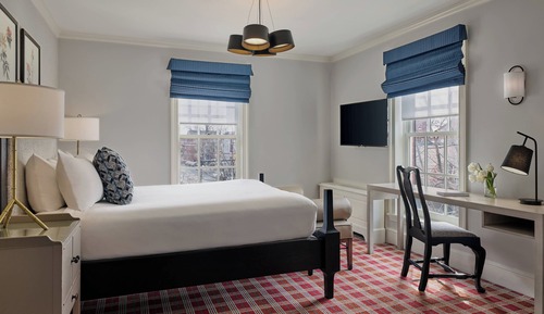 Room, 1 Queen Bed, Non Smoking, Corner
