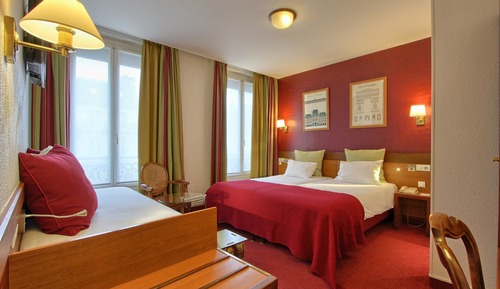 Comfort Triple Room