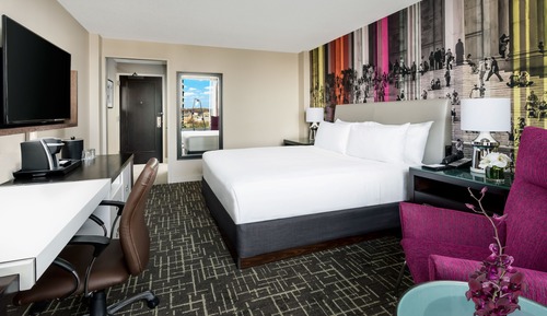 Room, 1 King Bed, Accessible, Bathtub