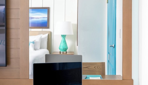 Suite, Balcony (Good Vibes, Accessible Tub)