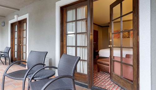 Standard Room, 1 King Bed, Non Smoking, Refrigerator & Microwave