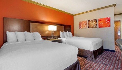 Standard Room, 2 Queen Beds, Accessible, Non Smoking