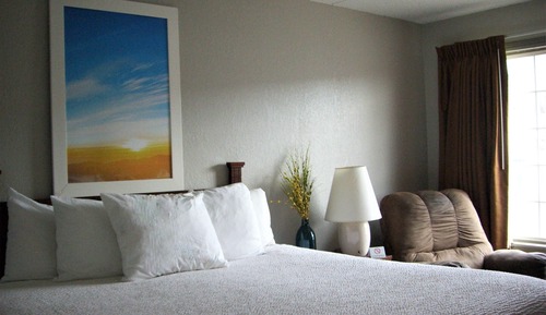 Room, 1 King Bed, Non Smoking
