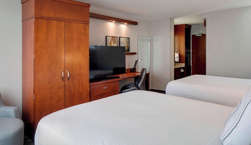 Room, 2 Queen Beds, Non Smoking