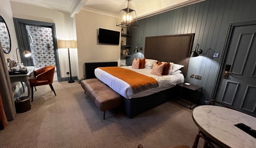 Carriage Premier Room