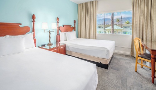 Room, 2 Double Beds, Garden View