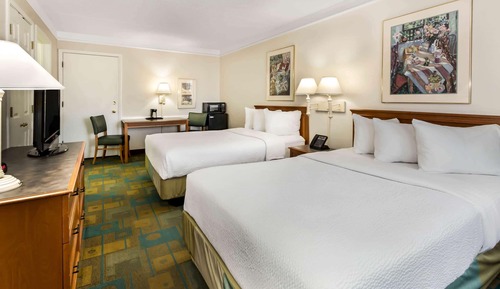 Room, 2 Double Beds, Accessible, Non Smoking (Mobility Accessible)