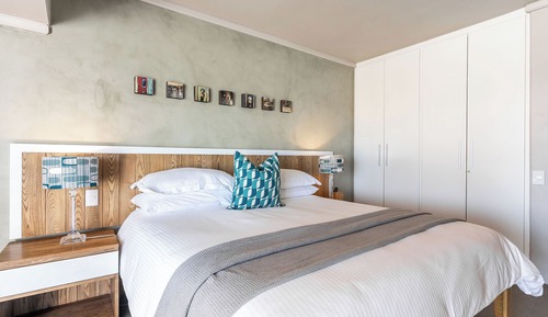 Sea View Suite