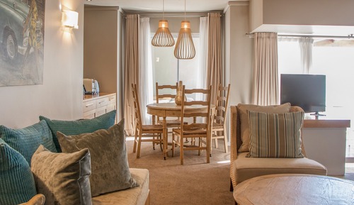 Corner Sea View Suite