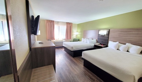 Room, 2 Queen Beds, Non Smoking