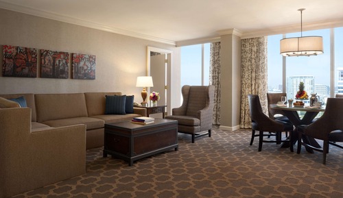 Suite, 1 Bedroom, City View