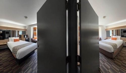 Room, 2 Queen Beds, Non Smoking (Efficiency)