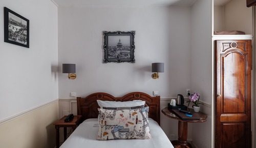 Classic Single Room