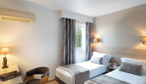 Classic Double Room