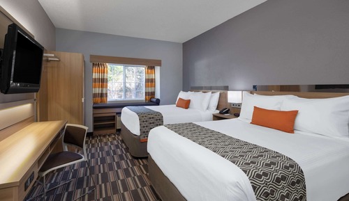 Room, 2 Queen Beds, Non Smoking