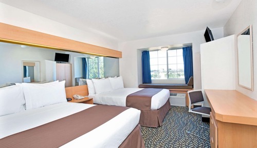 Standard Room, 2 Queen Beds