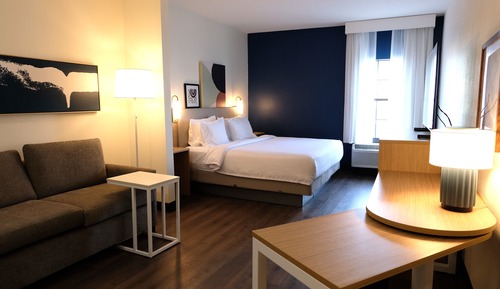 Studio, 1 King Bed