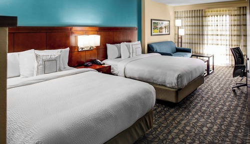 Room, Multiple Beds, Balcony (Hearing Accessible)