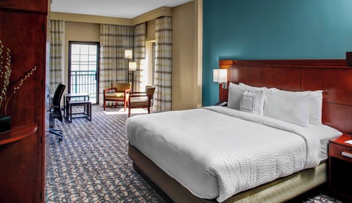 Room, 1 King Bed with Sofa bed, Balcony, River View (Balcony)