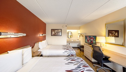 Deluxe Room, 2 Double Beds (Smoke Free)