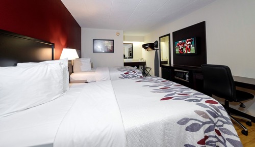 Deluxe Room, 2 Double Beds (Smoke Free)