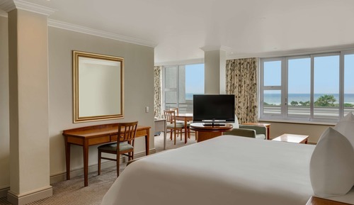 King Suite with Sea View