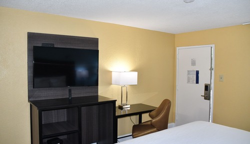 Room, 1 Queen Bed, Accessible, Non Smoking