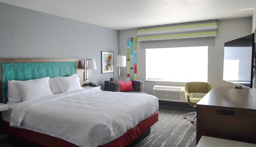 Room, 1 King Bed, City View