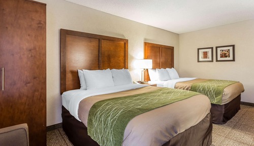 Standard Room, 2 Queen Beds, Non Smoking