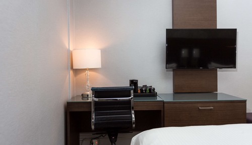 Standard Room, 1 Queen Bed, Non Smoking
