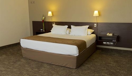 Standard Double Room Single Use, 1 King Bed