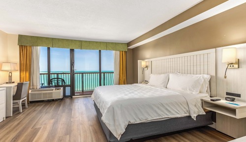 Standard Room, 1 King Bed, Balcony (Gulf View)