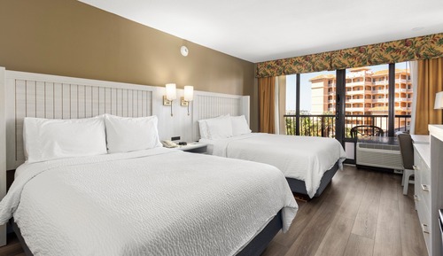 Standard Room, 2 Queen Beds, Balcony (Gulf View)