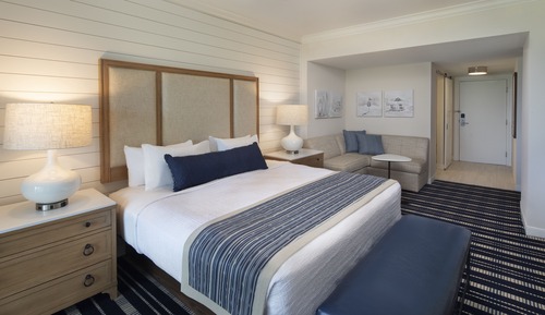 Suite, 1 King Bed with Sofa bed, Golf View