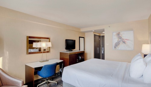 Standard Room, 1 King Bed