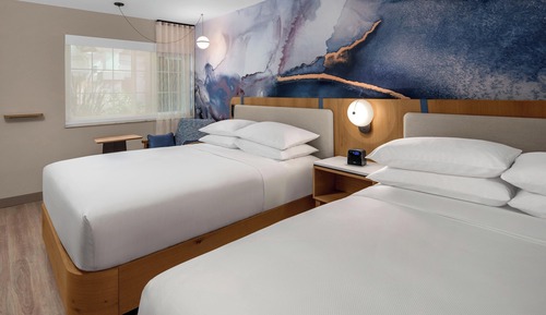 Room, 2 Queen Beds, Ground Floor, Exterior Entry