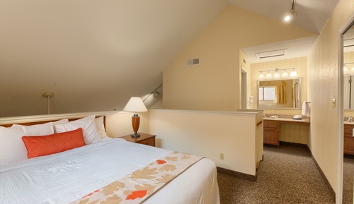 Traditional Loft, 2 Bedrooms