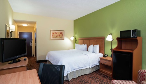 One King Bed, Non-Smoking
