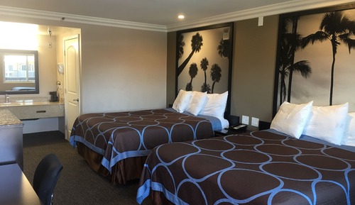 Comfort Room, 2 Queen Beds