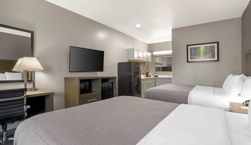 Room, 2 Queen Beds, Non Smoking (Upgrade)