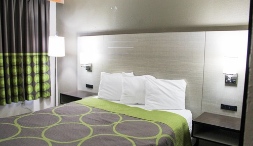 Standard Room, 1 Queen Bed, Non Smoking