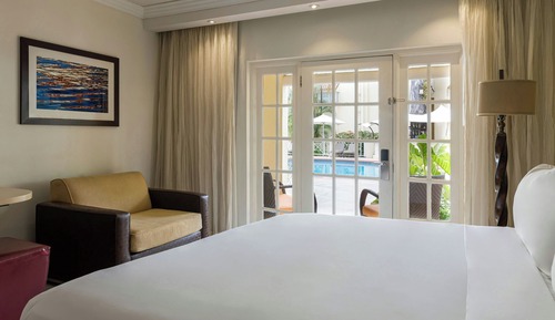 Pool Garden View Room, Guest room