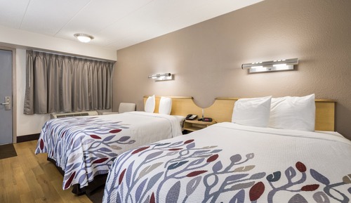 Standard Room, 2 Double Beds (Smoke Free)