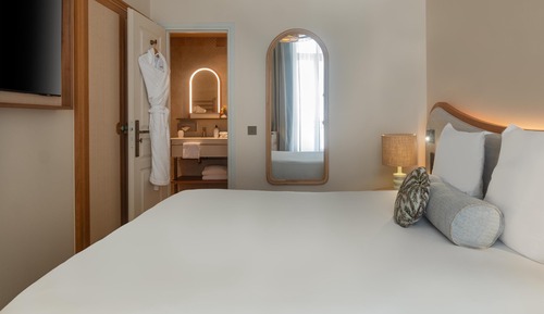 Classic Double or Twin Room
