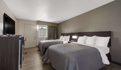 Standard Room, 2 Double Beds, Smoking