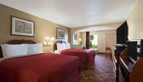 Room, Multiple Beds, Non Smoking