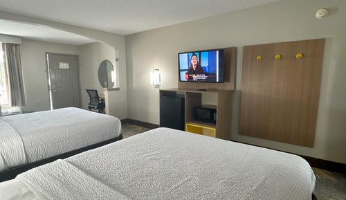 Standard Room, 2 Queen Beds