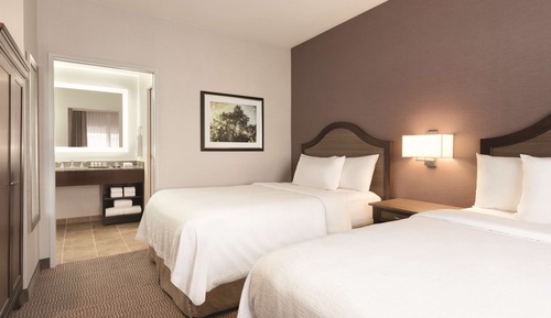 Basic Room, 2 Double Beds, Non Smoking